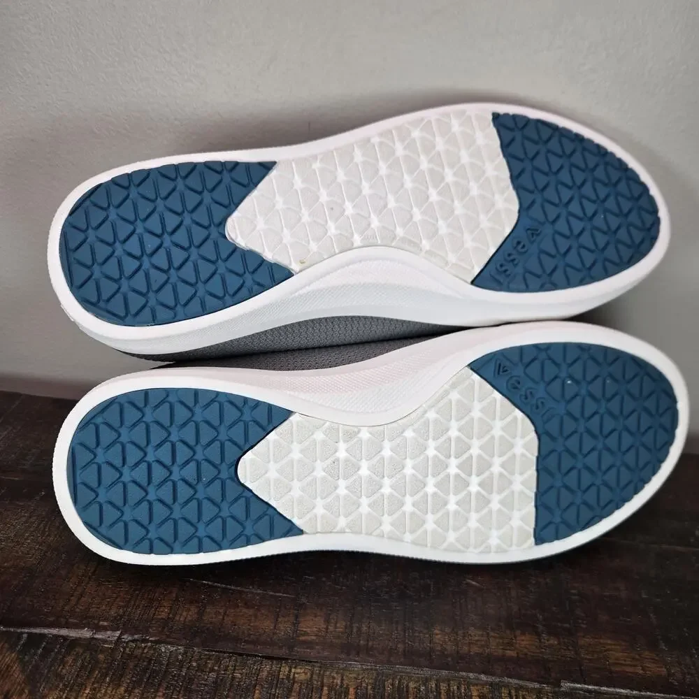 Vessi Weekend 1.5 Sneaker Womens Size 9 Waterproof Shoes Concrete Gray White